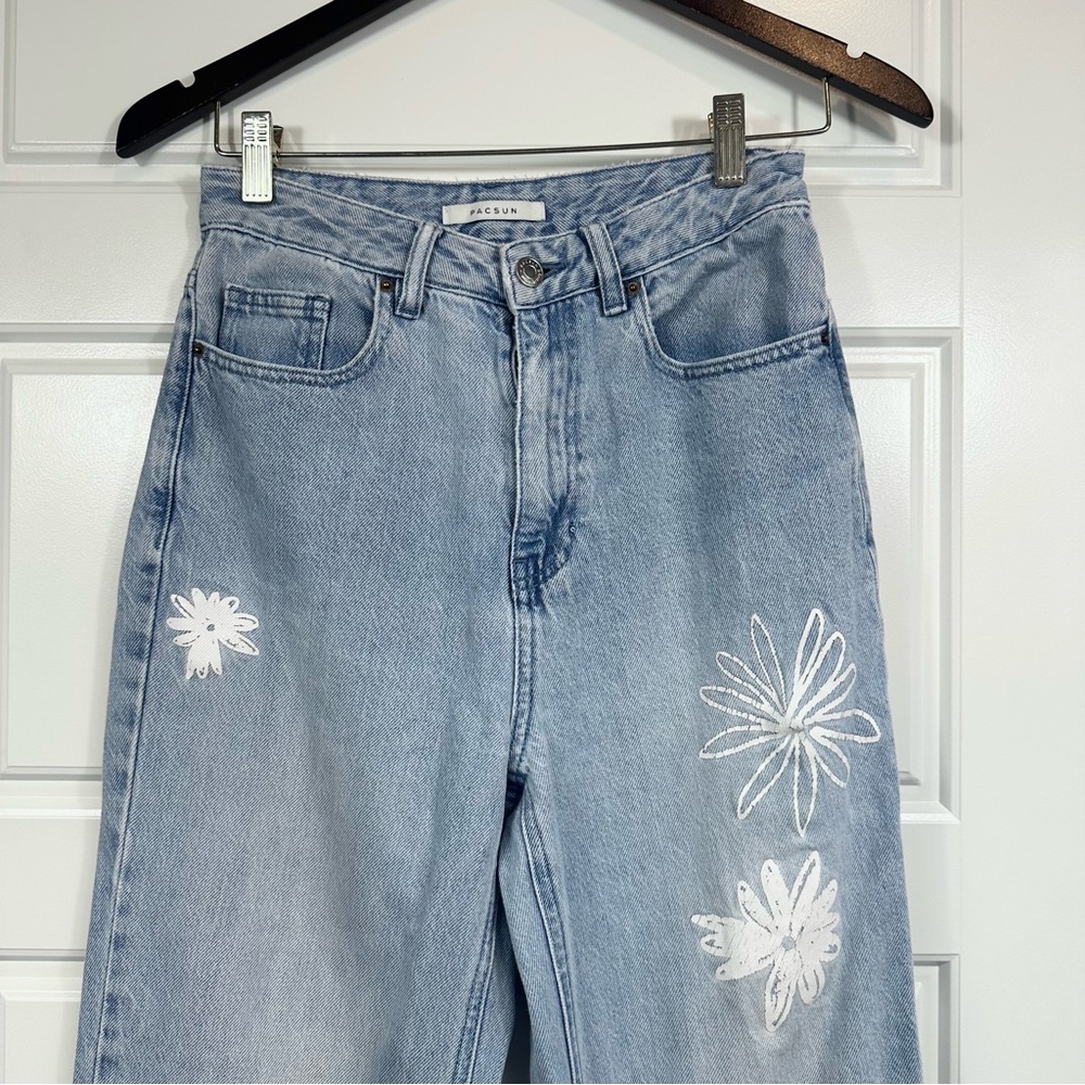 Pacsun 100% Cotton Raw Hem Boyfriend Fit Floral Print Light-wash Jeans Size 26 - Picture 3 of 11